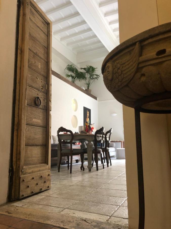 New! Bellissimo Palazzofranchi Pantheon Apartment Рим Екстериор снимка