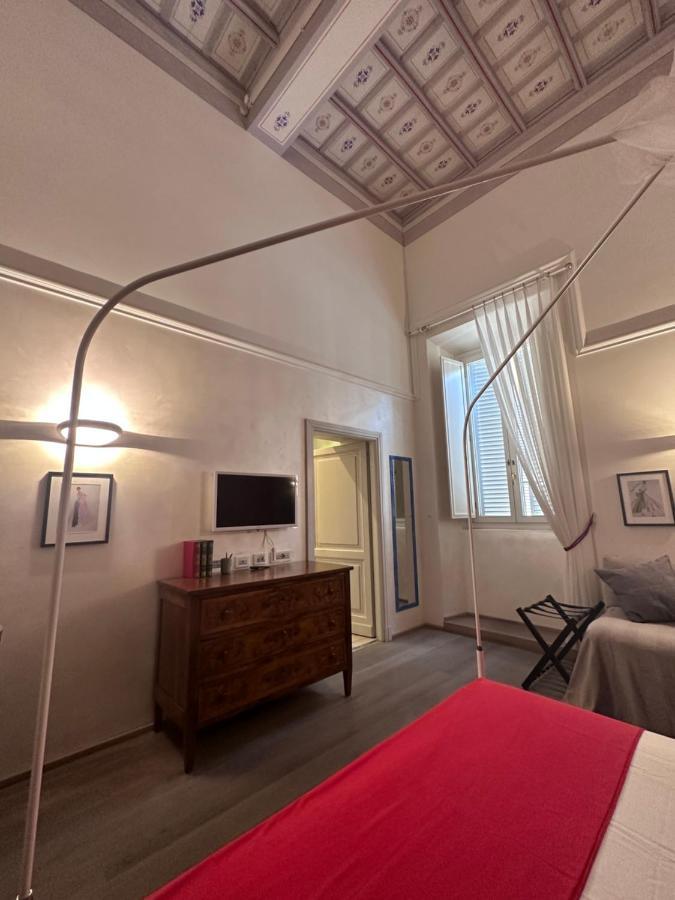 New! Bellissimo Palazzofranchi Pantheon Apartment Рим Екстериор снимка