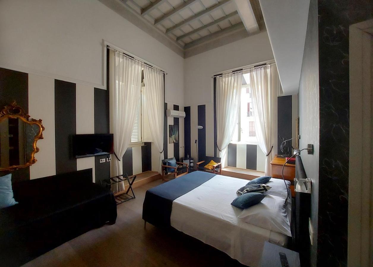 New! Bellissimo Palazzofranchi Pantheon Apartment Рим Екстериор снимка
